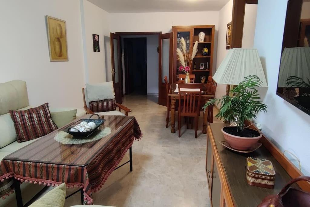 Bonito Piso Cerca De La Estacion Apartment Cordoba Ngoại thất bức ảnh